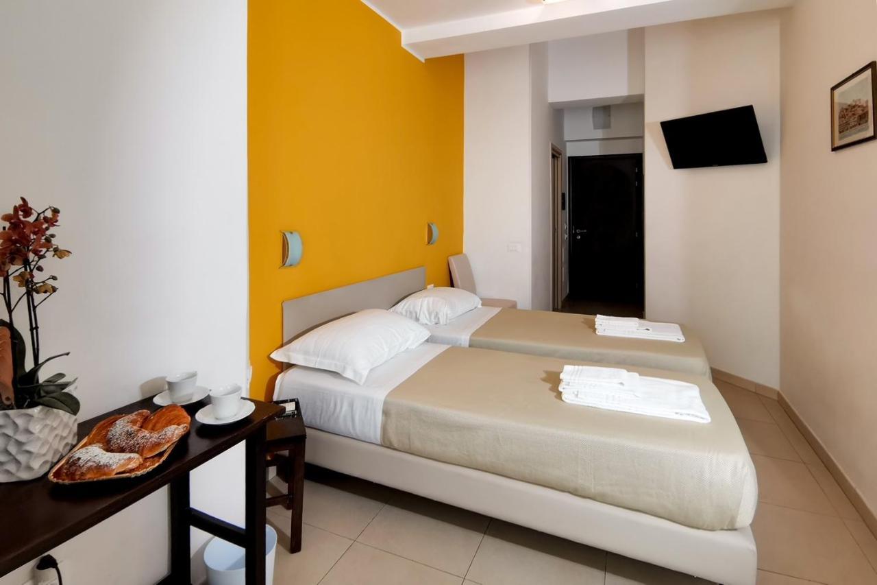 Hotel Poetto Cagliari Exterior foto